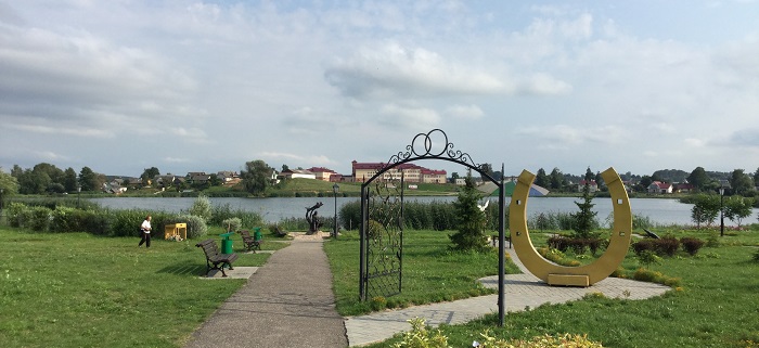Глубокое